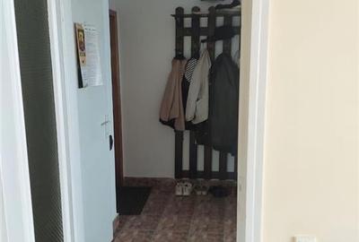 RECO . Apartament cu 2 camere central . - 7