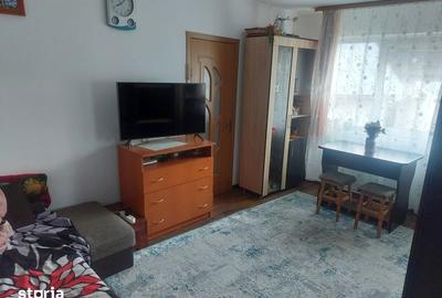 Apartament cu 3 camere semidecomandat în Fălticeni - 6