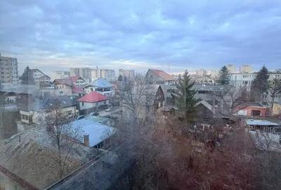 Apartament 2 camere de vanzare Calea Bucure?ti, Bra?ov 94.500euro - 5