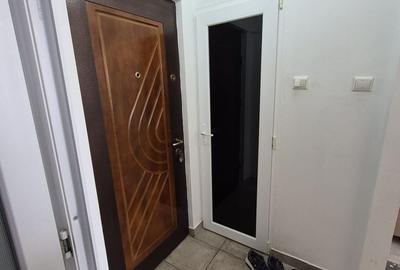 Garsonieră decomandată, mobilată în Palas - 8