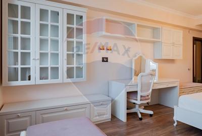 Penthouse de vanzare in Mamaia vedere frontala lac si marea Neagra - 42