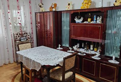 Apartament cu 3 camere semidecomandat în Bârlad - 5