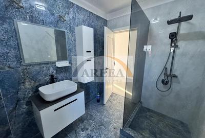 Spațiu comercial, de 360 mp, în Central - 18