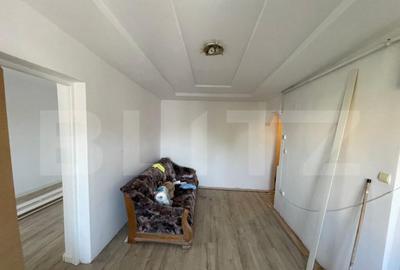 Apartament de vanzare cu 2 camere, 35 mp, zona Micro 14 - 1