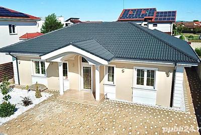 Casă cu 4 camere în Central