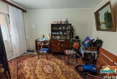 Apartament cu 3 camere decomandat în - 2