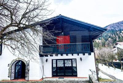 Chalet deosebit in orasul regal, Sinaia! 340 mp utili, 1380 mp teren