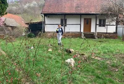 Casa neterminata cu teren mare de vanzare