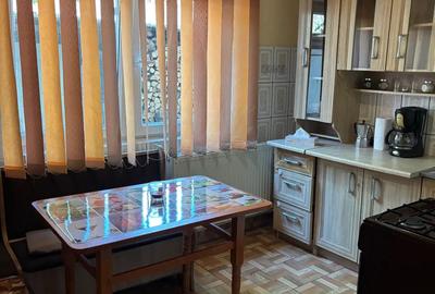 Vand apartament cu 3 camere in Or?ova! Vand apartament cu 3 camere in Or?ova! - 4