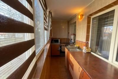 Apartament cu 2 camere decomandat în Valea Rosie - 3