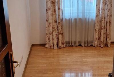 Apartament cu 3 camere în Central - 8