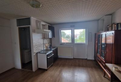 Vila, 120mp, 1 mai, zona Spitalul nr. 1 - 9