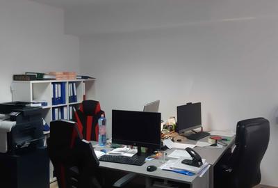 Spațiu comercial, de 27 mp, în Copou