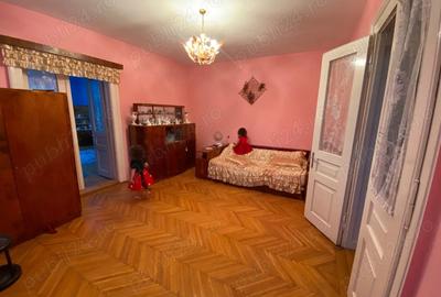 Casă cu 5 camere în Tărlungeni - 2