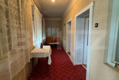 Casă cu 2 camere cu Teren 1207 Mp în Central - 4