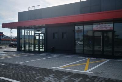 Spațiu comercial, de 122 mp, în Exterior Est - 2