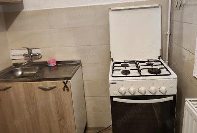 Garsonieră decomandată în Micălaca
