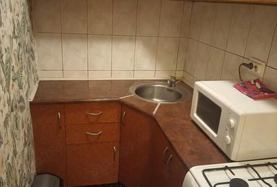 Garsonieră decomandată în Buziașului - 2