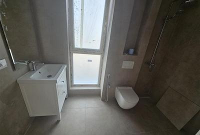 Apartament cu 3 camere decomandat în Păcurari - 9