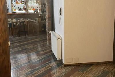 Apartament cu 3 camere decomandat în Vest