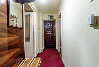 Rezervat 3 camere, etaj 1, vedere spre Mure? strada Praporgescu - 3