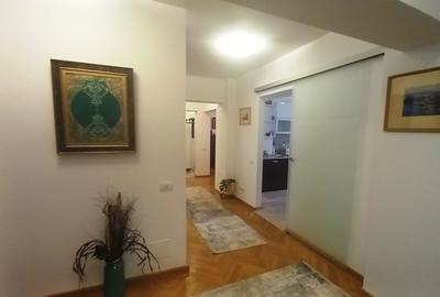 Magheru(Scala) 3 camere mobilat si utilat,imobil1980 - 13