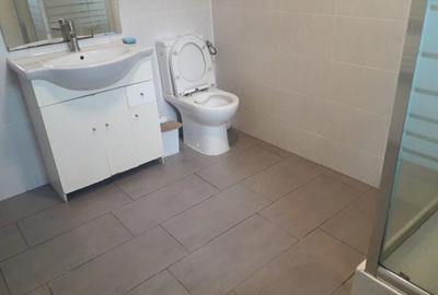 Apartament cu 2 camere decomandat în Florești - 1