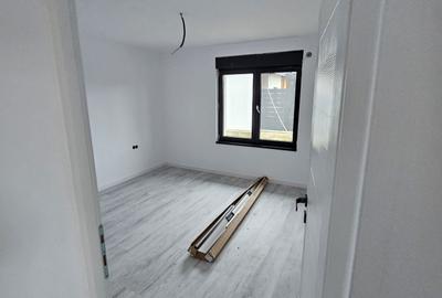 Casă cu 4 camere în Central - 1