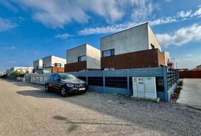 REV2003619 Casa 4 camere individuala TUNARI - 11