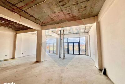 Spațiu comercial, de 75.4 mp, în Central - 6