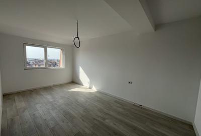Apartament cu 2 camere decomandat în Giroc - 3