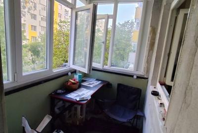 Apartament cu 3 camere decomandat în Rahova - 1
