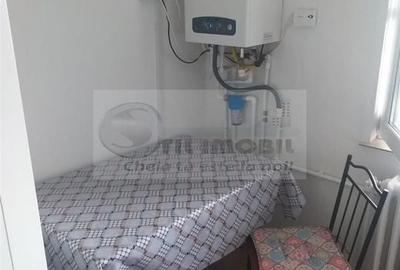 Apartament 1 Camera Decomandat - 360 euro - 10