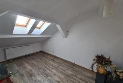 Apartament cu 4 camere decomandat, mobilat în Sărari - 10