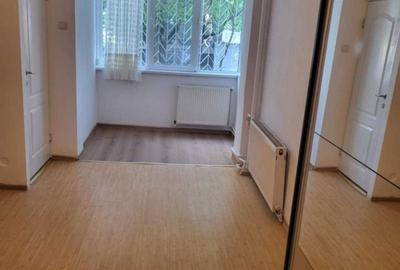 Garsonieră semidecomandată în Progresul - 4