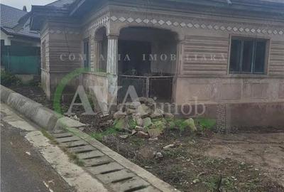 Casă cu Teren 600 Mp în Central