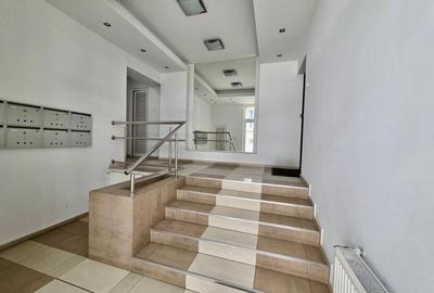 Apartament cu 5 camere semidecomandat, mobilat în Herăstrău - 11