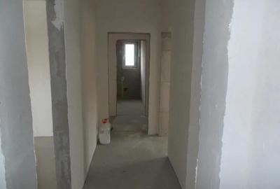 Casă cu 4 camere cu Teren 350 Mp în Crișan