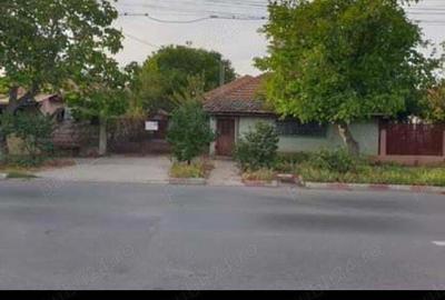 Casă cu 5 camere în Central - 2