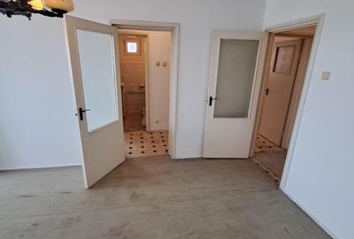 2 camere, pentru LOCUIT sau INVESTITIE, piata, parc, metrou Drumul Taberei, alee - 12