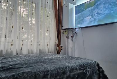 Apartament cu 2 camere nedecomandat în Tractorul