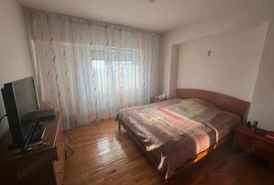 Apartament cu 3 camere decomandat, mobilat în Fabric - 4