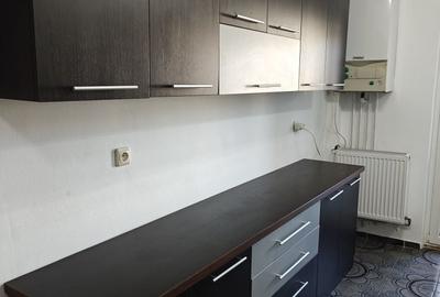 Apartament cu 2 camere decomandat în Central - 2