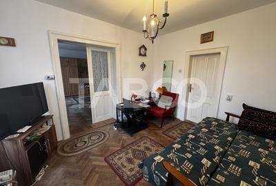 Casă individuală cu 3 camere cu Canalizare în Trei Stejari - 2