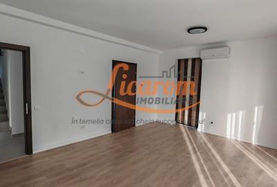 Casă individuală cu 4 camere cu Canalizare în Cristian - 18