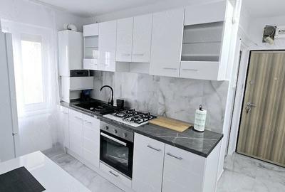 Garsonieră decomandată în P-ța Unirii - 1