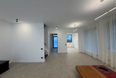 Casă individuală cu 4 camere cu Teren 300 Mp în Tunari - 9