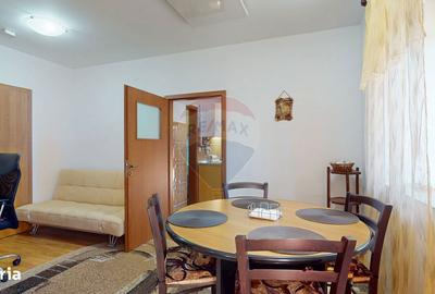 Casă cu 3 camere cu Teren 1049 Mp în Central - 3