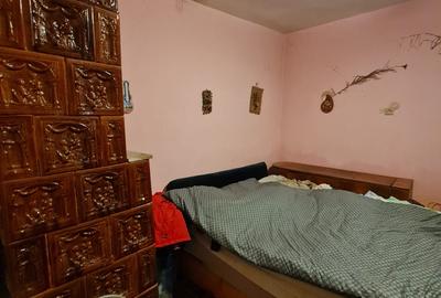 Casă cu 4 camere cu Canalizare în Central - 5