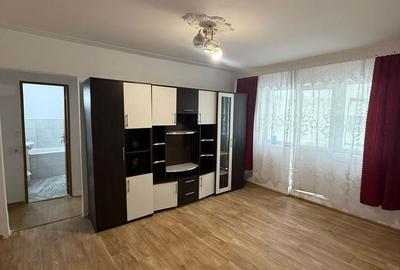 Apartament cu 2 camere semidecomandat în Cornișa - 2